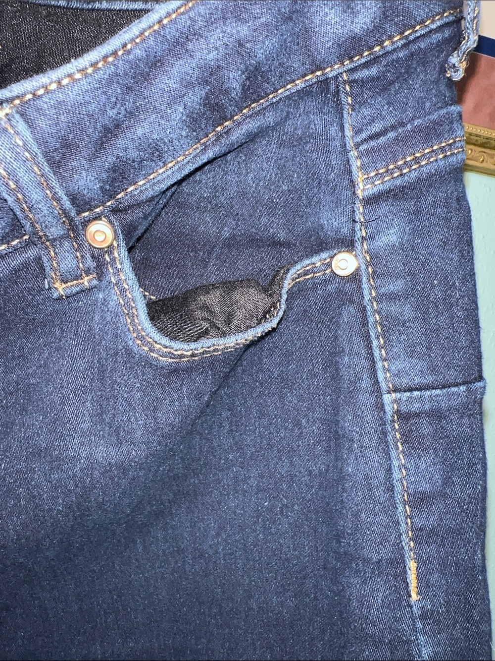 Ci Sono Dark Blue Skinny High-Rise Jeans $12 - Picture 4 of 9